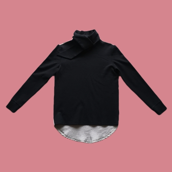 Unique Chicken Knit long sleeve Mock Neck Black Red and Grey Sweater - Picture 3 of 6